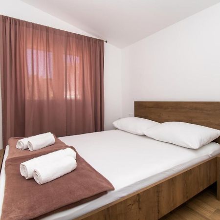 Apartmani Monika Žaborić Zewnętrze zdjęcie