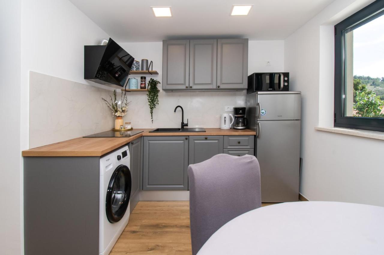 Apartmani Monika Žaborić Zewnętrze zdjęcie